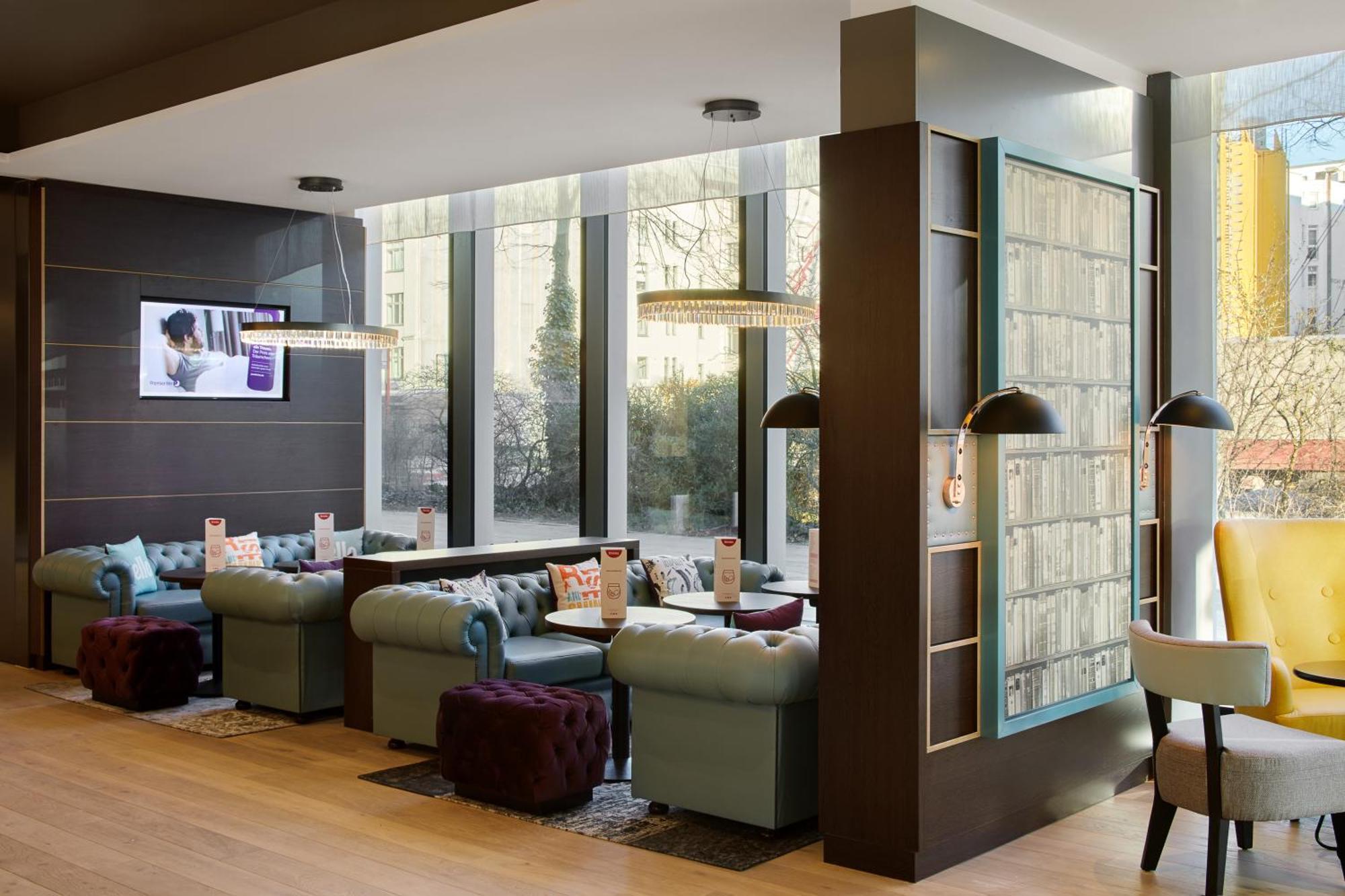 Premier Inn Hamburg City Zentrum Екстериор снимка