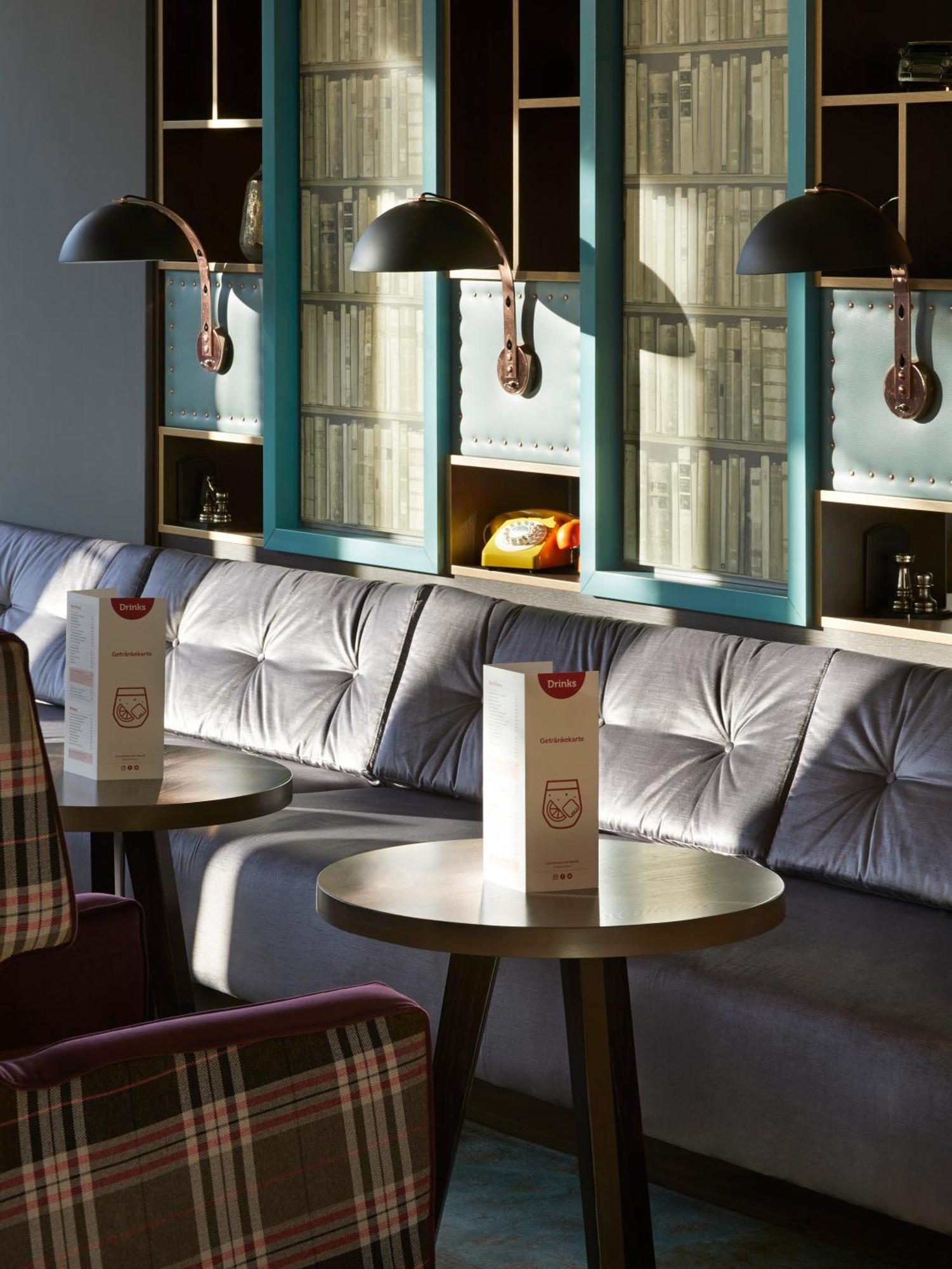 Premier Inn Hamburg City Zentrum Екстериор снимка